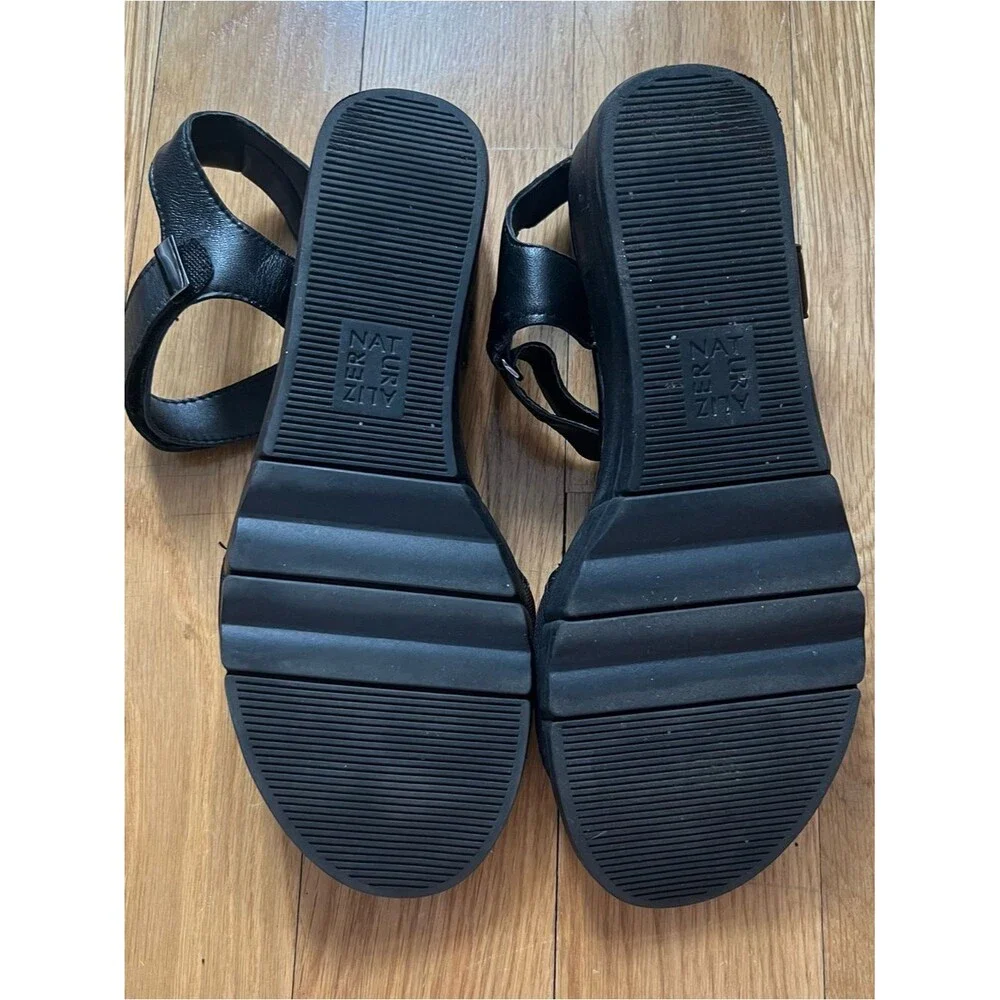 Naturalizer Irena Black Leather Sandals with Low Wedge Heel Size 8.5